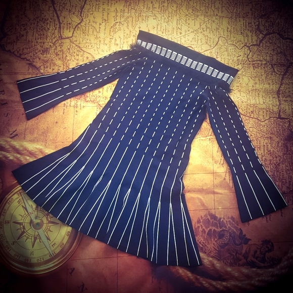 Prabal Gurung Dresses & Skirts - Prabal Gurung Off Shoulder Flare Sleeve Dress